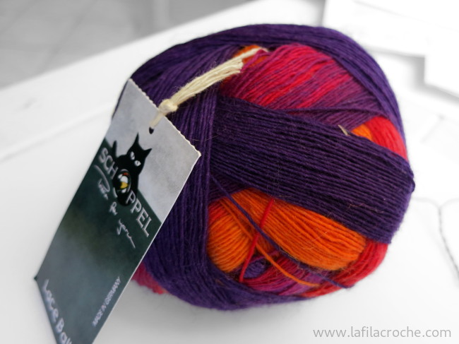 Pelote de laine colorée