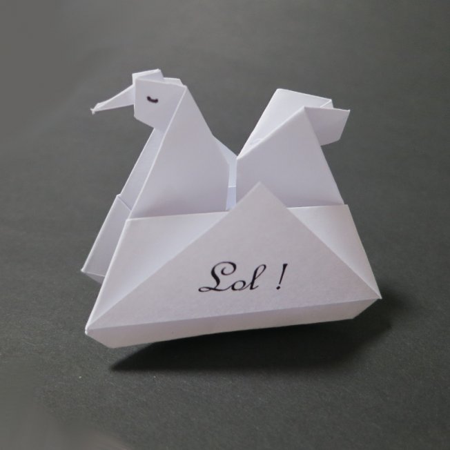 Marque-place poule en origami
