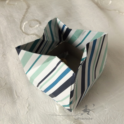 Boite origami ouverte