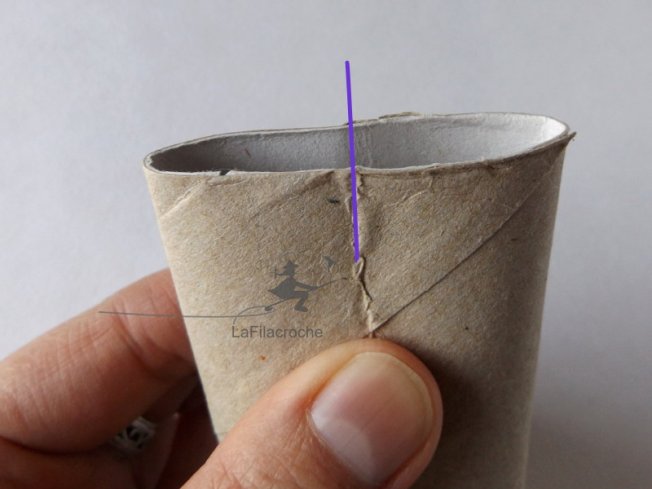 Tuto maison en rouleau de carton étape 2