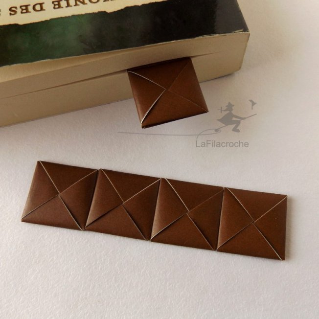 Marque-page barre de chocolat en origami