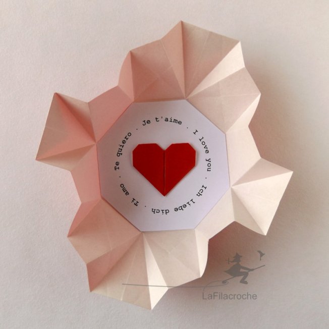 Tato ouvert avec un coeur