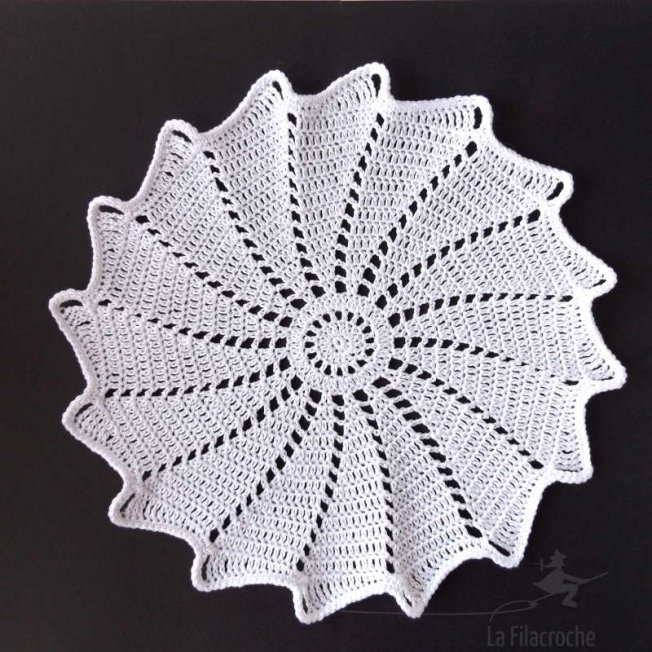Napperon hélice au crochet