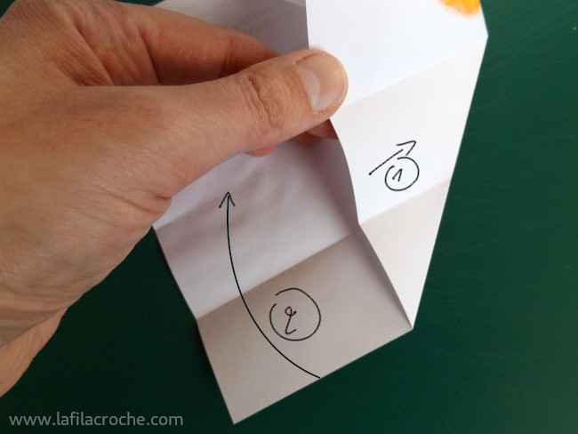 Pliage chat origami étape 7