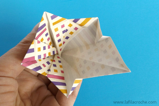 Explications fleur clochette origami étape 6.2