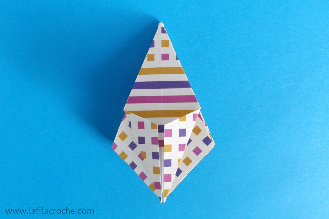 Explications fleur clochette origami étape 1 bis