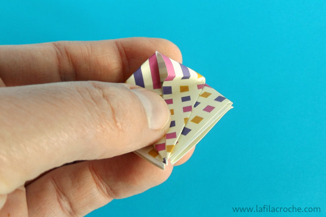Explications fleur clochette origami étape 2.3