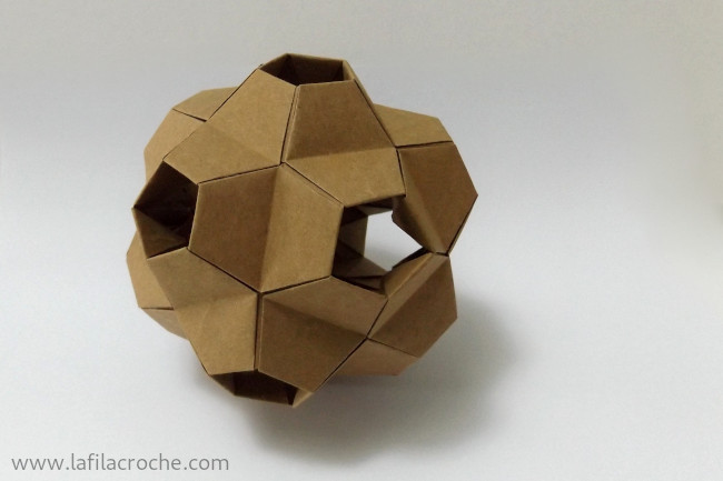 L’origami modulaire Little turtle assemblé