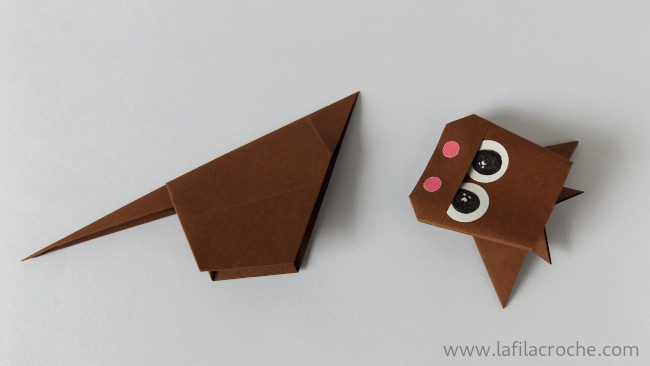 Le corps et la tête de la vache origami avant assemblage