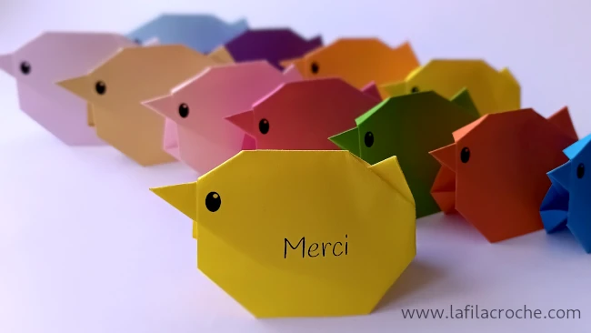Des petits poussins en papier de mon invention