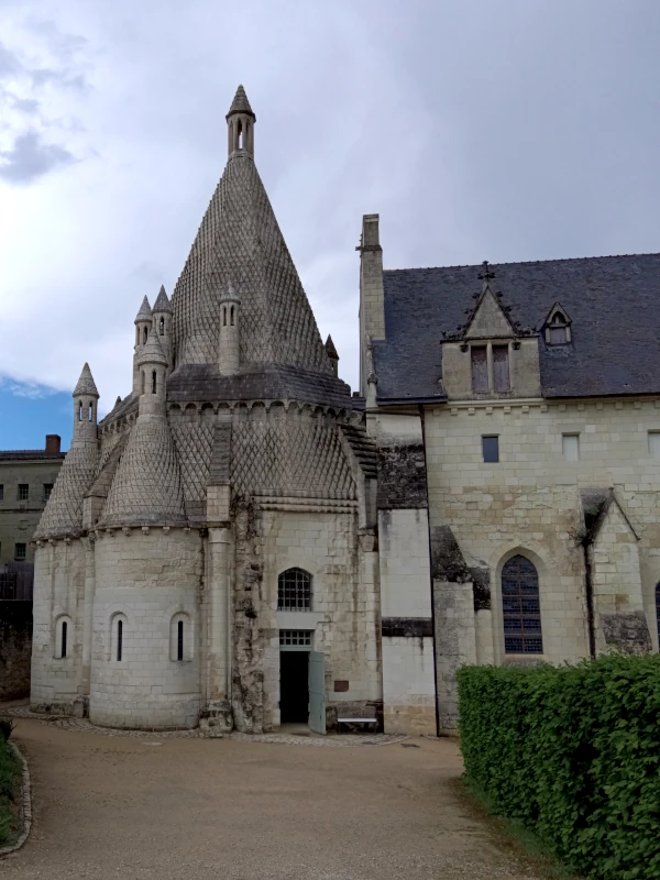 La tour des cuisines de l’abbaye de Fontevraud