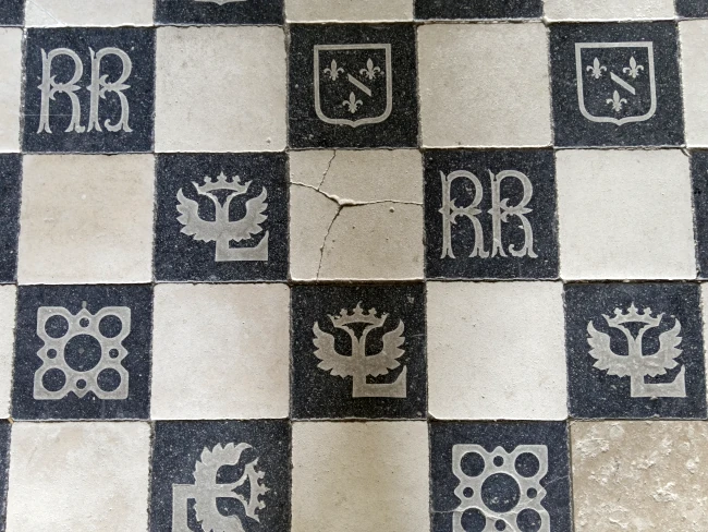 Pavement de la salle capitulaire de Fontevraud